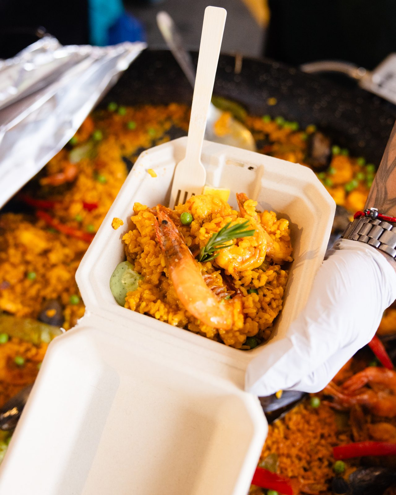Seafood paella in a box